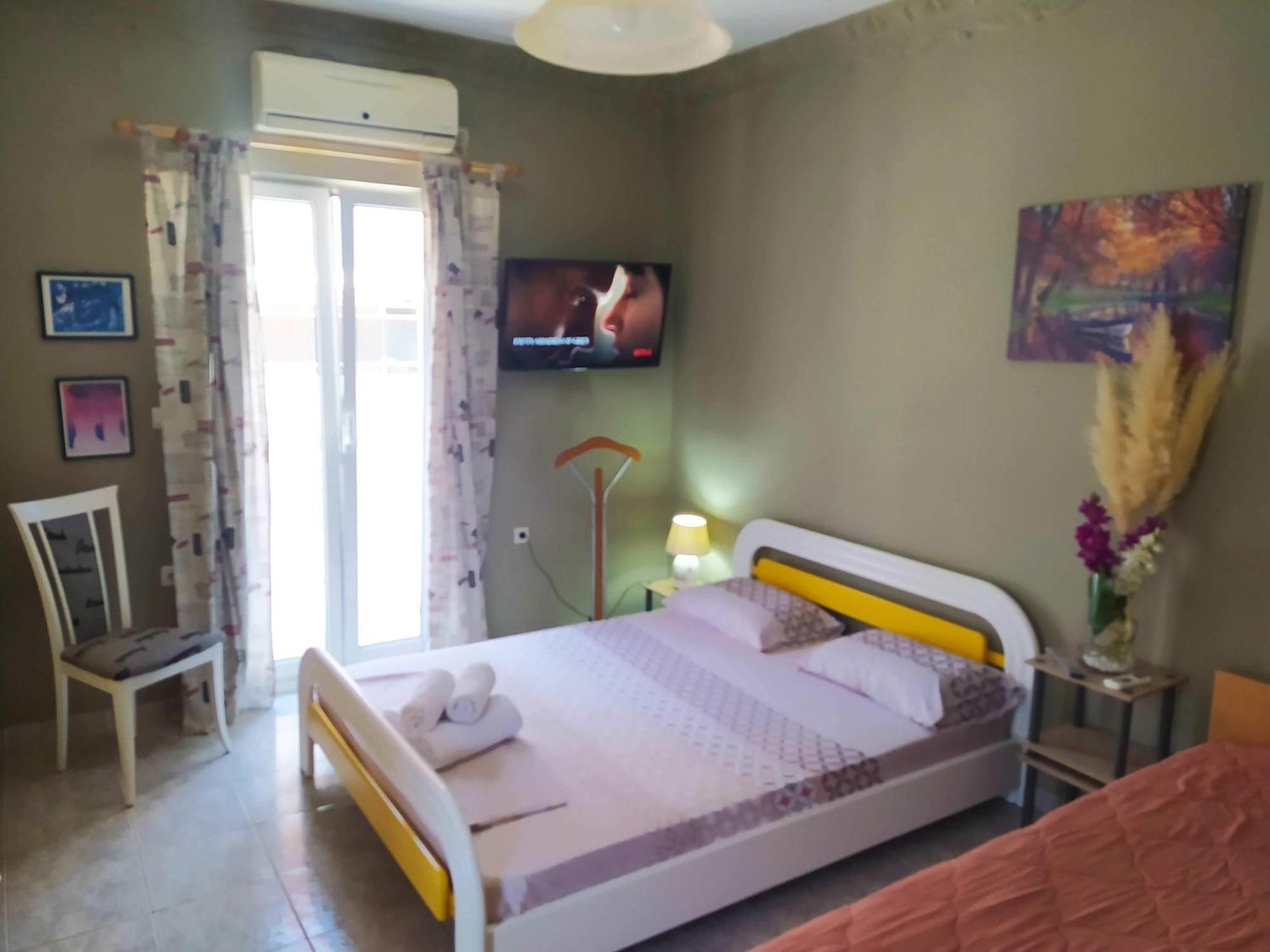 Anastasia Apartments Каламата Екстериор снимка